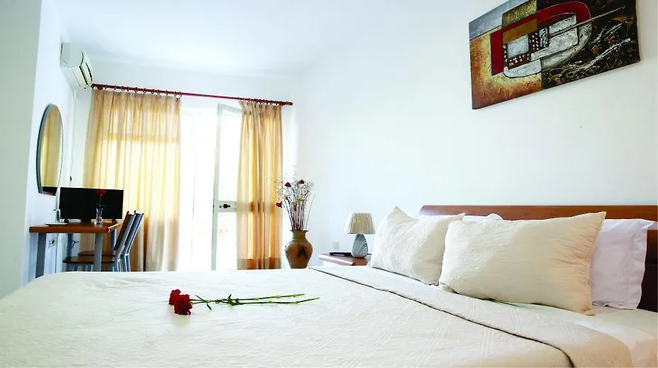 Hotel Grand Golem 3*, Golem (Tirana) Albânia
