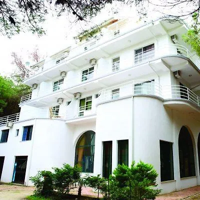 Hotel Grand Golem