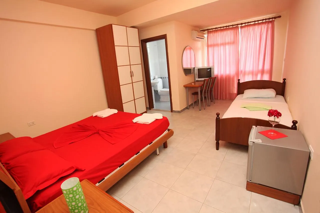 Hotel Grand Golem Albânia
